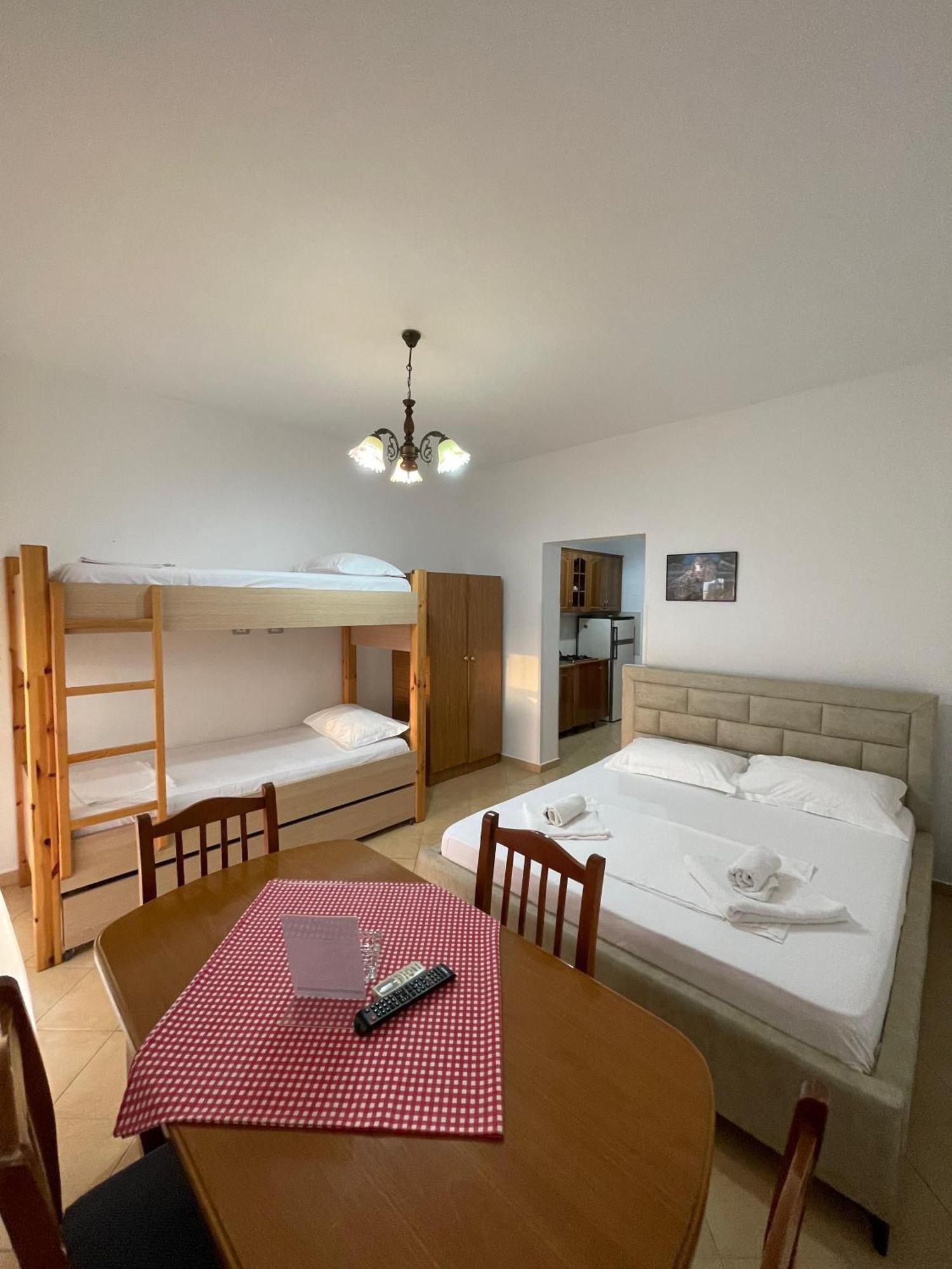 Pararse Apartments Vlorë Eksteriør bilde